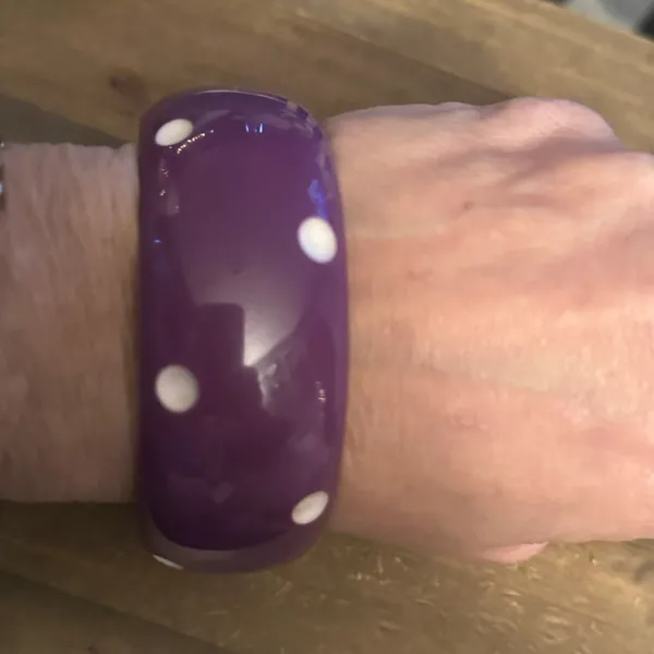 Vintage purple infused polka dot lucite bangle bracelet - Image 2