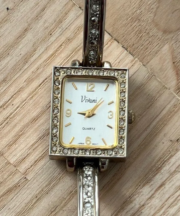 Fashion Watch Vivani Brand - Image 3