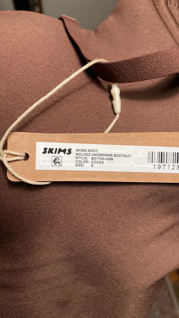 SKIMS Body Contour Underwire Bodysuit S - Image 9