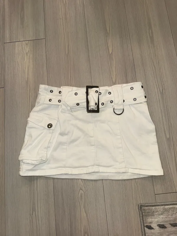 Edikted Roux Belted Mini Skirt white size S - Image 3