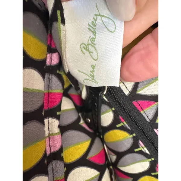 Vera‎ Bradley Trapeze Quilted Black Tote Bag Large Shoulder Bag Patent Trim - Image 7