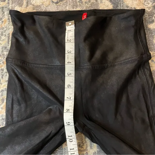 Spanx Black High-Waisted Leggings faux leather - Image 2