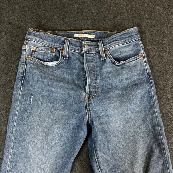 Levis Wedgie Skinny Jeans 28 Medium Wash Distressed Raw Hem High Rise Denim - Image 9
