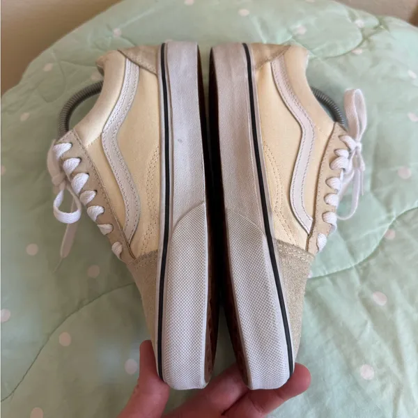 Vans Old Skool Cream and White Sneakers Womens size 6.5 - Image 7
