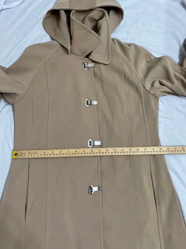London Fog Beige Trench Coat with Metal Toggle Closures - Image 8