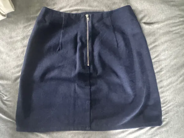 Francesca’s Floral Skirt - Image 2