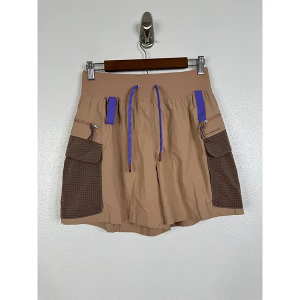Lululemon Multi-Pocket Cargo High-Rise Hiking Short 5 Pink Clay LW7CAJS - Image 4