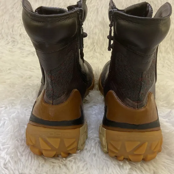 Nike Zoom Kynsi Jacquard/Faux Leather,Women,Brown/Tan Waterproof Boots.Size-7.5 - Image 4