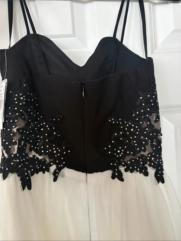 Black and White Beaded Bodice Spaghetti Strap Prom Dress - Image 5