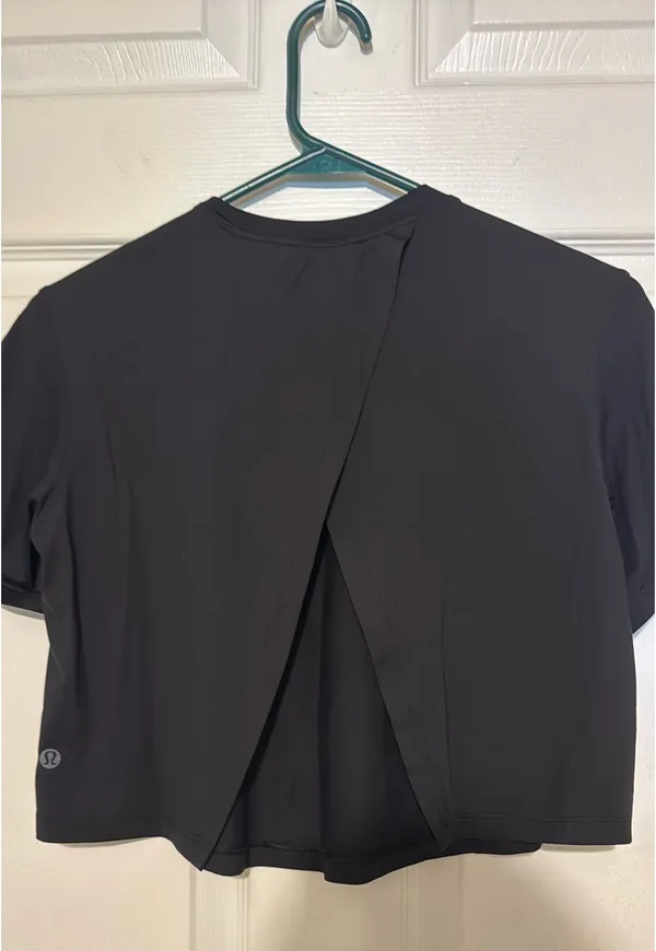 Lululemon Cropped Top - Image 2
