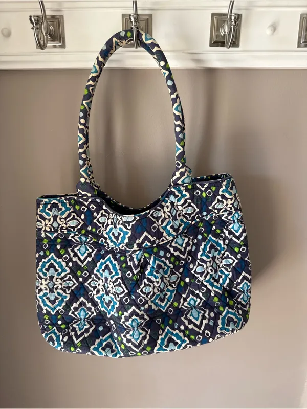 Vera Bradley Quilted Tote in Navy, Teal & White - Image 4