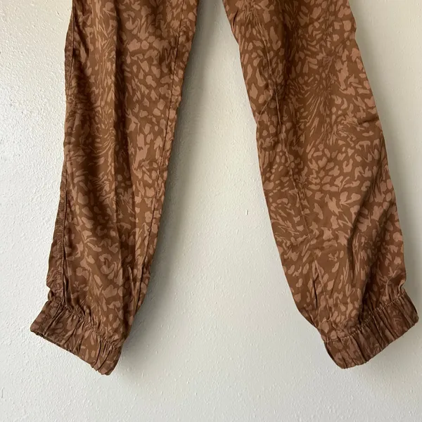Nicole Miller Brown Printed Joggers Size XS - Image 5