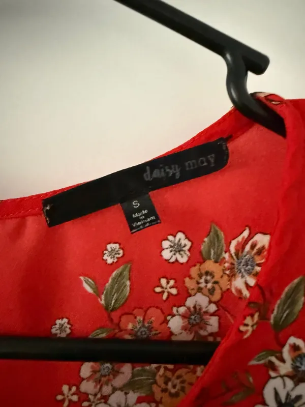 Daisy Red Floral Short Sleeve Peplum Top - Image 2