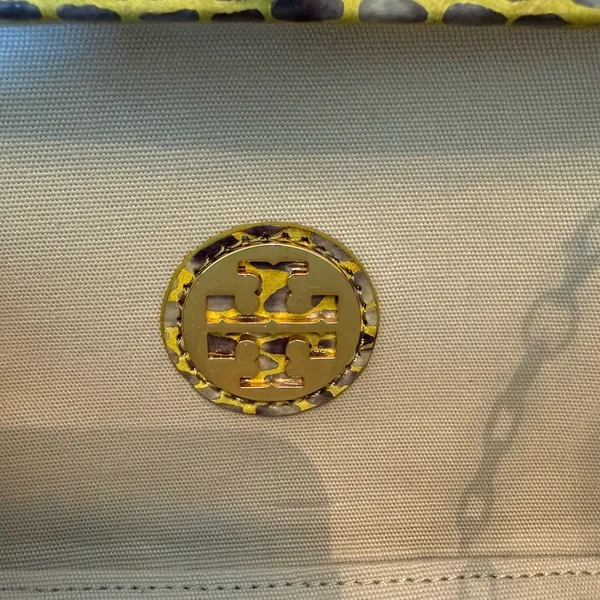 Tory Burch Handbag RARE Clutch Yellow Hard-side Leather Animal Print Chain Strap - Image 12
