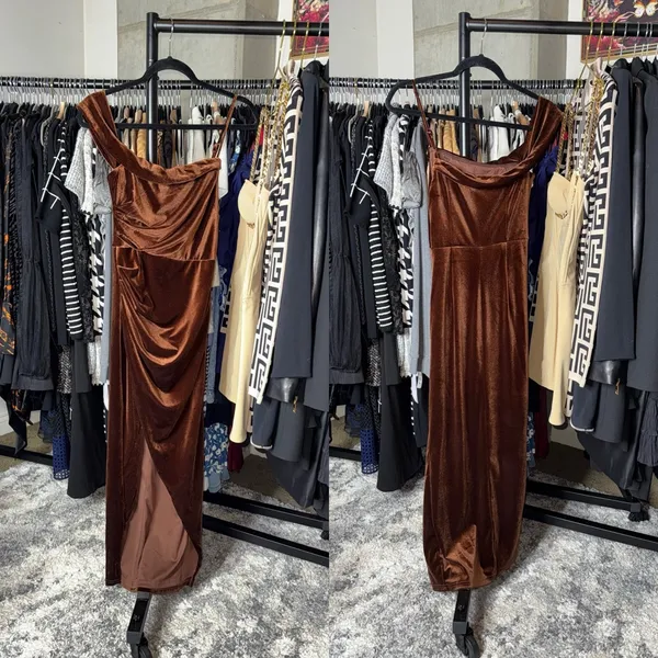 Lulus Brown Velvet Asymmetrical Tulip Midi Dress Womens XS EUC Sultry Romantic - Image 3