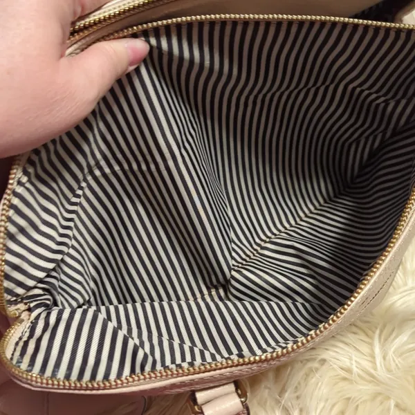 Kate Spade Cream Leather Handbag - Image 12