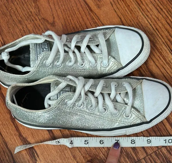 Low Top Sneakers - Image 8