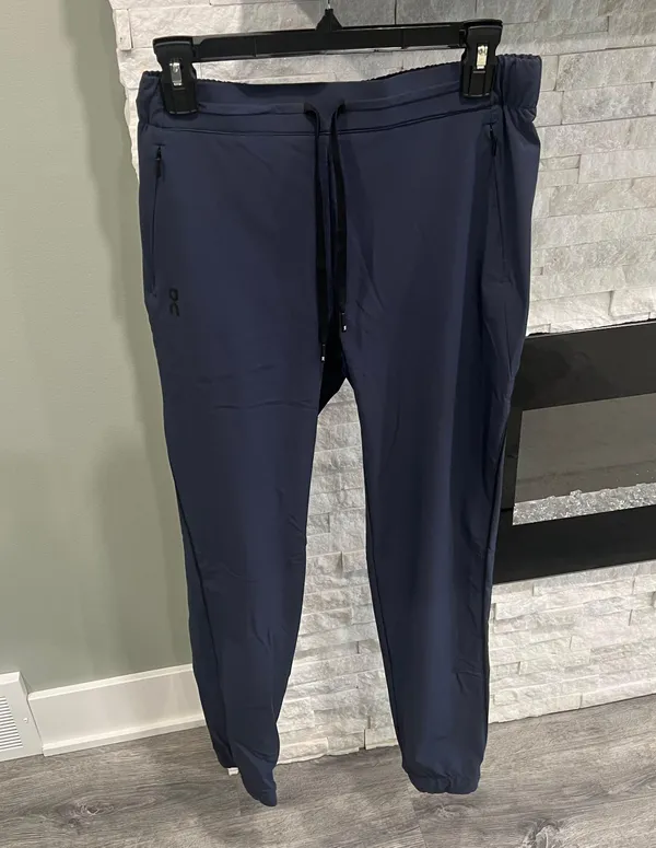 On Cloud Active Pants - Image 3