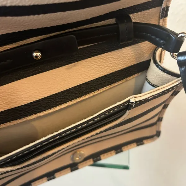 Kate Spade Purse 👜 - Beige and Black Stripe - Image 4