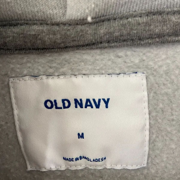 EUC Old Navy women’s light gray fleece lined‎ pullover hooded sweatshirt medium - Image 3