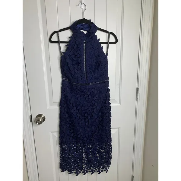 Bardot navy blue Gemma lace floral embroidered halter cocktail dress size‎ small - Image 3