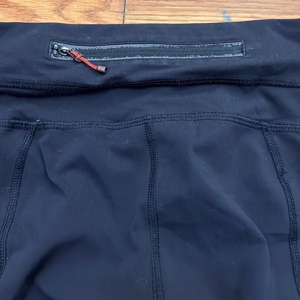 ‎Lululemon carpi leggings size 6 - Image 4