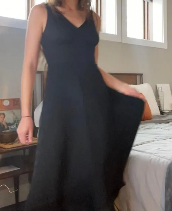 The most stunning vintage 1990s silk chiffon black dress 🖤 - Image 2