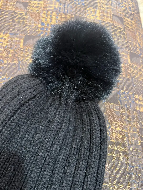Callaway blk extended season hat. Fleece lined - Image 2