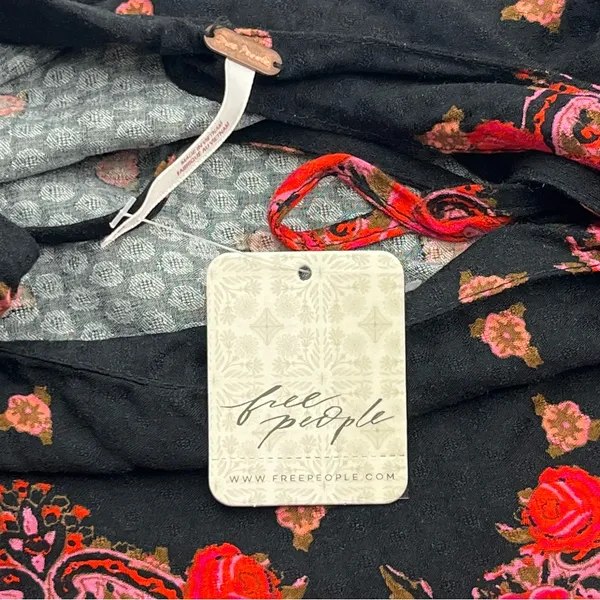 Free People‎ Silas Printed Tank Top Size XS Black Combo Sleeveless Pullover NEW - Image 6