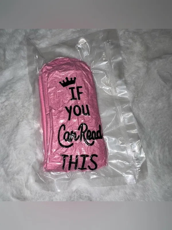 NEW ‘the queen has retired’ socks - Image 2