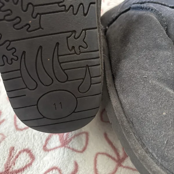Grey BEARPAW Boots Tall - Image 3