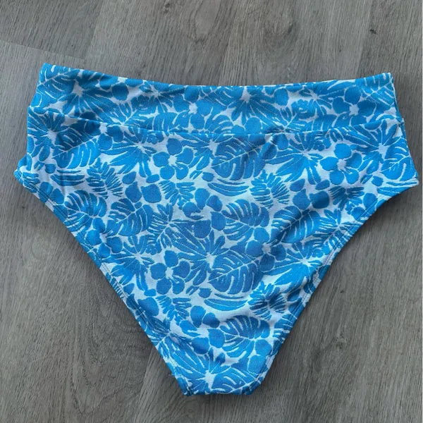 Cupshe Swim Bikini Bottoms NEW Women’s Large L Blue Tropical Textured Floral - Image 5