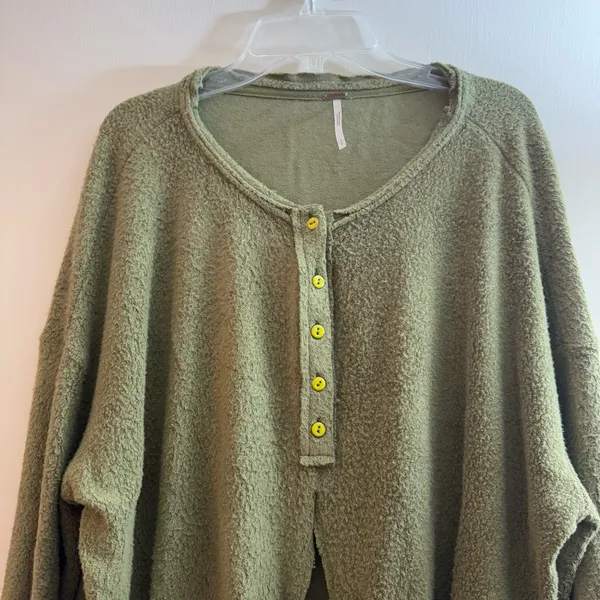Free people Emma Henley tie green knit top dirty martini size small - Image 6