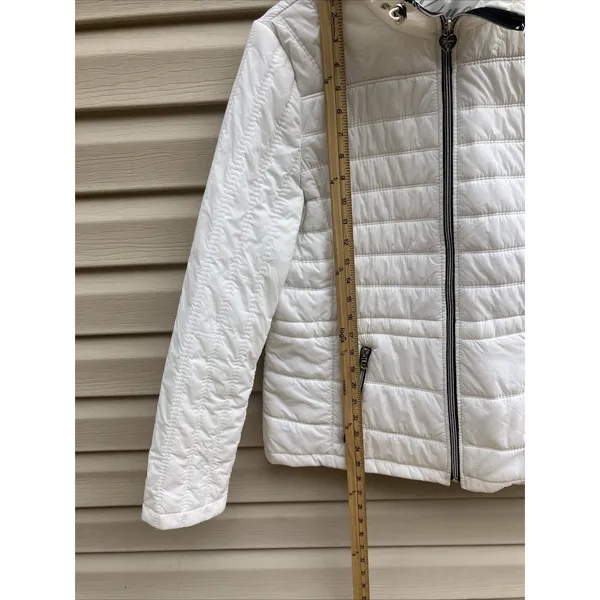 Guess Women's‎ White Puffer Jacket - Size XL - Image 8