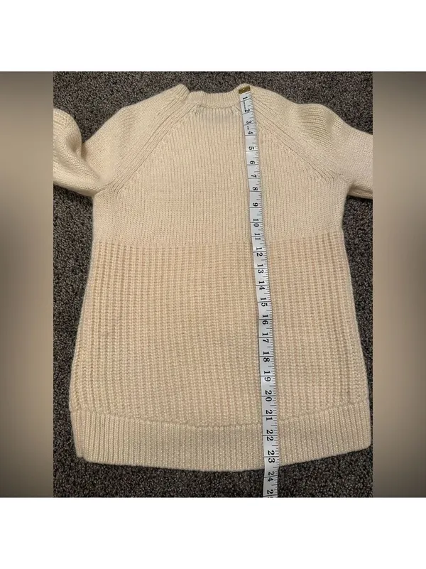 Banana Republic Cream Italian Yarn Knit Sweater XS - Image 8
