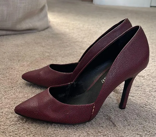 ALDO Maroon Heels - Image 3