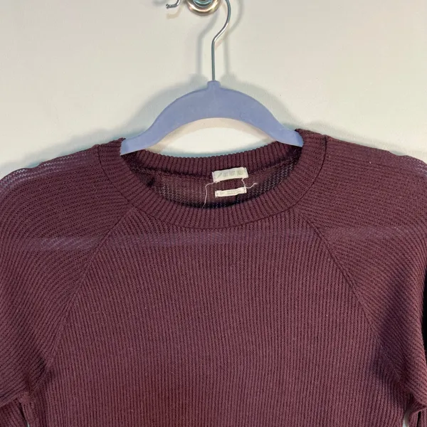 Out From‎ Under Urban Outfitters Burgundy Ribbed Thermal Long Sleeve Top Small - Image 2