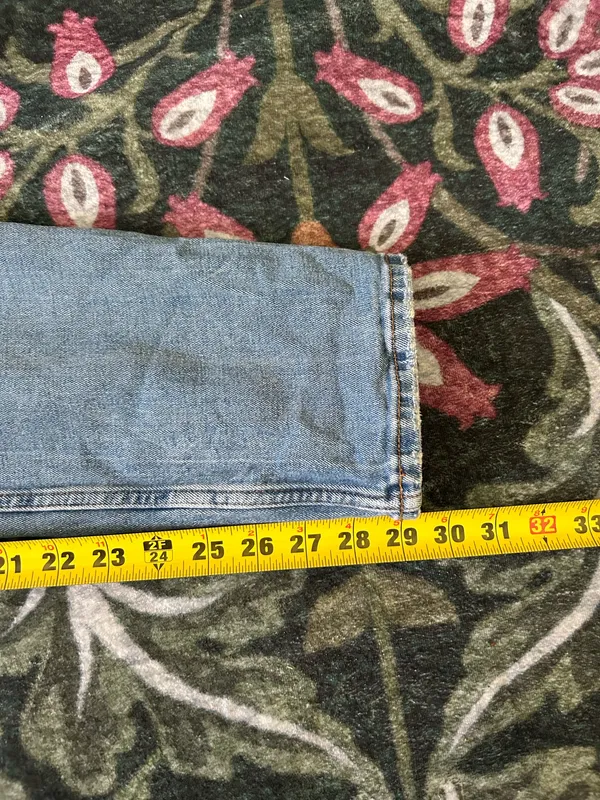 Abercrombie ultra high rise straight jeans 29 - Image 6