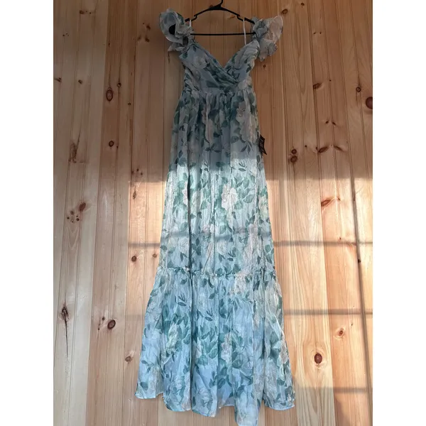 NWT Lulus Soiree Perfection Light Blue Floral Ruffled Tiered Maxi Dress Size S - Image 3