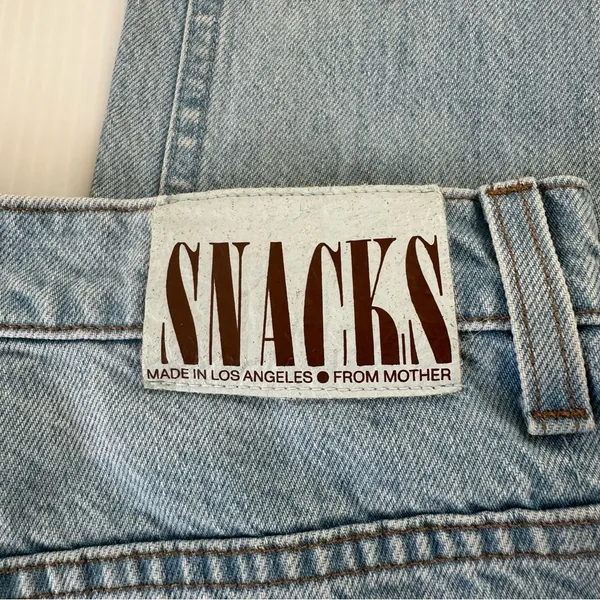 MOTHER Snacks High Waisted Twizzy Skimp Jeans Just a Nibble, 28 - Image 9