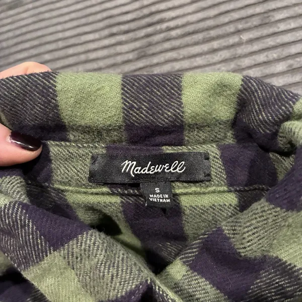 Madewell Flannel Crop Button Up Shirt Green Plaid Long Sleeve Womens Small - Image 9