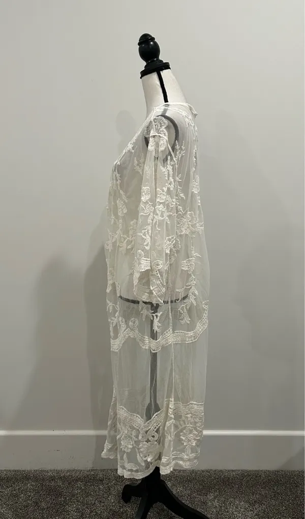 Dizzy Gal Lace Kimono White Size M - Image 2