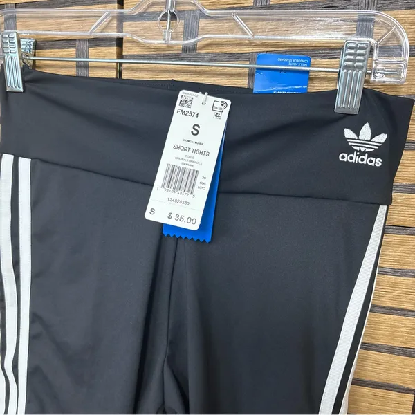 Adidas High Rise Black‎ And White Shorts Size Small - Image 3