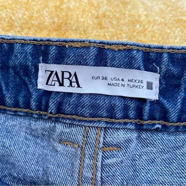 Zara High Rise Straight Leg Ripped Jeans Size 4 100% Cotton Mom‎ Fit Cropped - Image 6