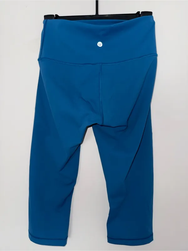 Lululemon Wunder Under Cropped Leggings - Image 4
