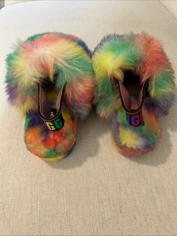 UGG Fluff Yeah Pride Slipper women's, Rainbow Tied dye, size 7, NEW with tags - Image 4