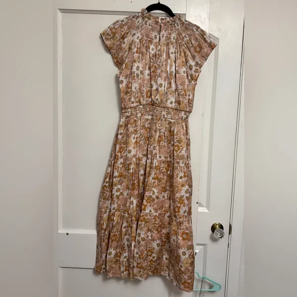 Moodie Rose Floral Smocked Midi Dress - Image 4