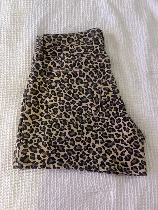 Abercrombie Curve Love Dad Shorts - Image 2