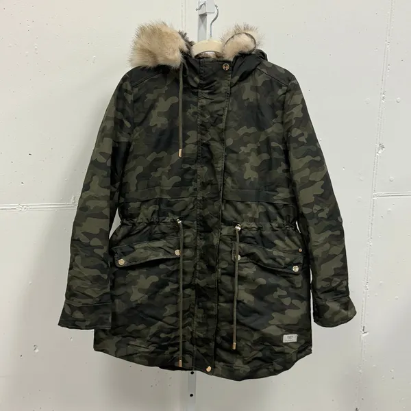 Parka London Women's‎ Caversham Faux Fur Parka Camo Small Lined Faux Fur Hood - Image 2