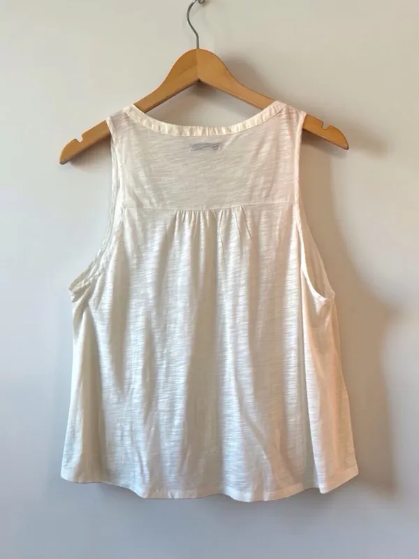 American Eagle Outfitters Cream Button-Front Sleeveless Tank - Image 3